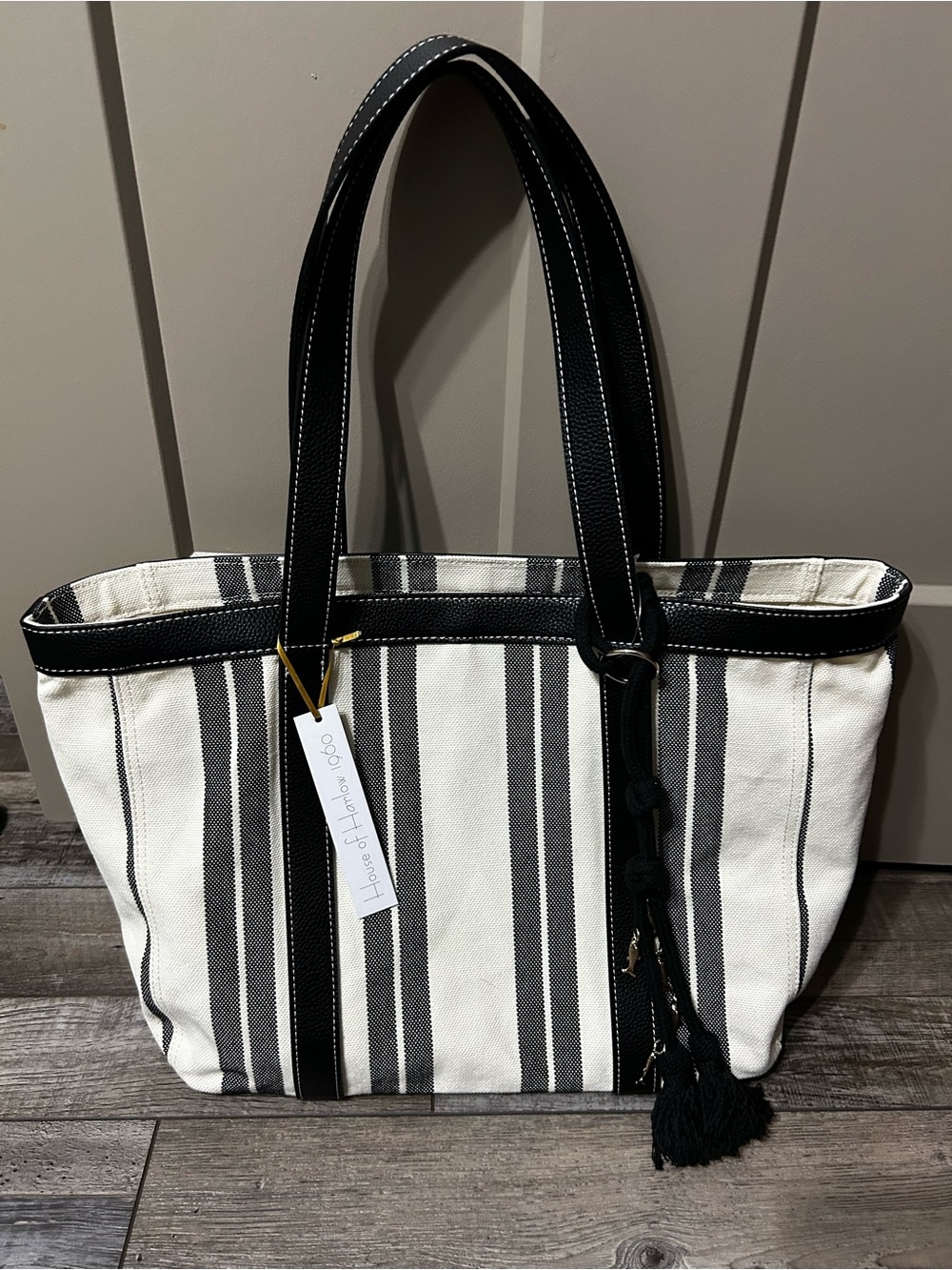 House of Harlow 1960 striped canvas tote bag faux leather handles 🐠 charms